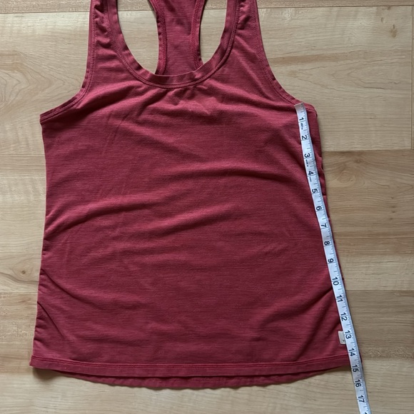 Vuori Racerback Tank - Picture 5 of 5